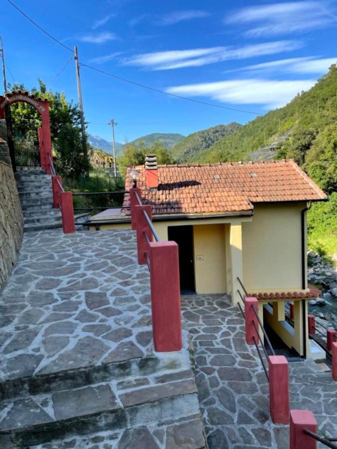 Agriturismo Del Gao Isolabona ภายนอก รูปภาพ